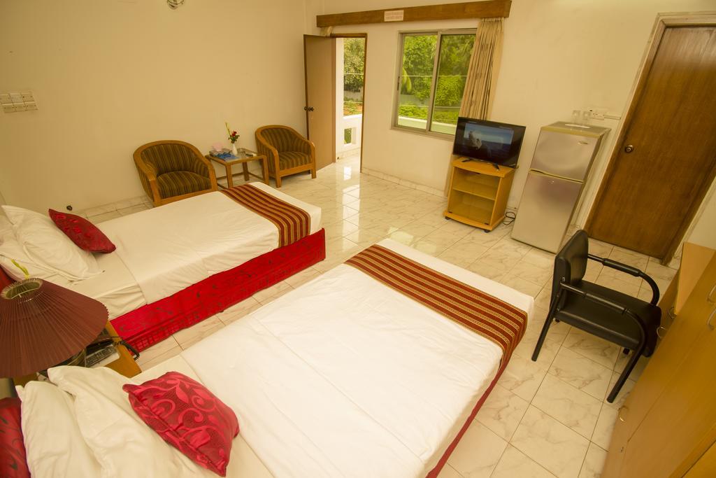 Laurel Hotels Ltd. Dhaka Kamer foto