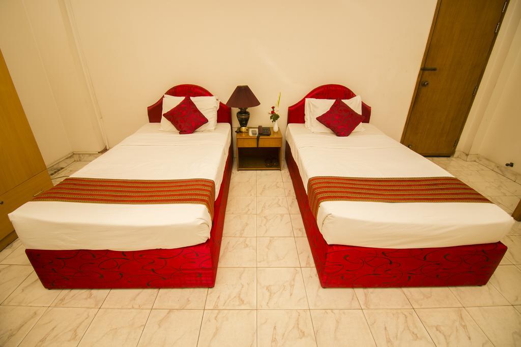 Laurel Hotels Ltd. Dhaka Kamer foto